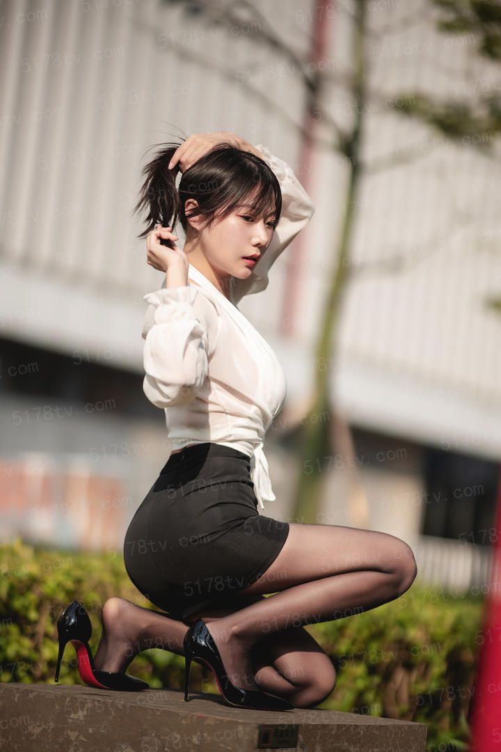 坟墓图书馆
