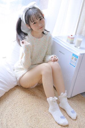 萌妻追上门：邪少别逃婚