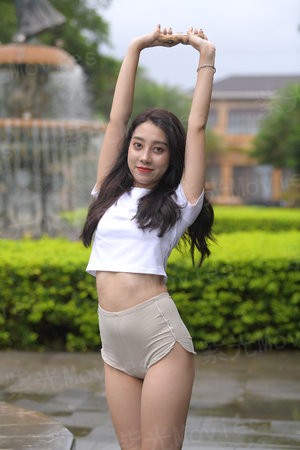 女人，玩够了没？